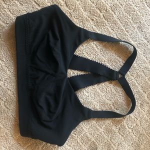Athleta Scalloped Sports Bra